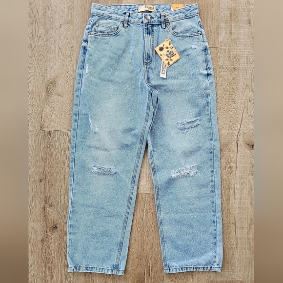 NWT Hybrid & Company Womens Jeans Straight Leg Blue - Picture 1 of 6